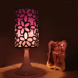 现代简约镂空雕花创意台灯卧室床头客厅香薰粉紫红橙色可调光台灯