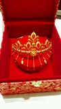 香港六福珠宝订做的千足金黄金皇冠，戒指耳环项链，全新