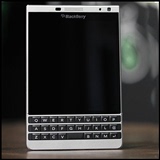 BlackBerry/黑莓 Torch2 达拉斯  银色护照Q30二代 新款原装正品