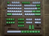 IKBC F104 G104 二色PBT键帽 白色白透字透透光 87机械键盘 彩虹