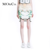 MO&Co. 夏季款印花包边女士半身裙 欧美修身显瘦不规则短裙 moco