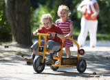 丹麦winther踩踏铁质三轮车宝宝脚踏车婴儿童车小孩自行车校车