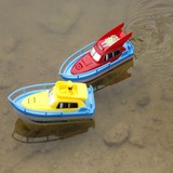 儿童电动船非遥控 宝宝戏水洗澡摩托艇船模游泳玩具