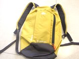 外贸原单尾货登山包黄色背包双肩包儿童书包便携式包女包超轻小包