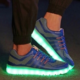 新款七彩发光鞋USB充电荧光鞋夜光鞋LED灯光潮流男鞋休闲运动板鞋