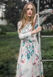 法国设计师品牌 Marie Elie 16春夏 冰绿真丝花朵印花长袖连衣裙