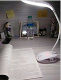 超贝LED台灯护眼学习USB充电夹子小台灯卧室床头书桌工作调光宿舍
