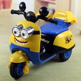 新款小黄人儿童宝宝电动摩托车电瓶电动三轮车充电踏板可坐童车