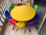 直销加厚绿色幼儿园塑料桌椅套装儿童学习桌小孩可升降调节大园桌