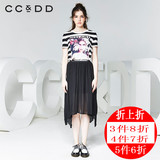 CCDD2016秋装新款专柜正品女时尚黑白条纹拼接人物印花短袖T恤