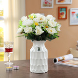 现代简约陶瓷白色花瓶带假花客厅餐桌电视柜酒柜卧房摆件仿真花器