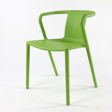 时尚 白色餐椅创意简约欧式 咖啡厅宜家塑料餐厅设计师 酒店椅子
