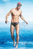 英发 新款丝光速干面料9118 专业训练比赛型 低腰三角男士泳裤