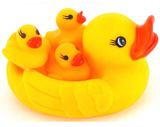 儿童益智玩具 洗澡玩具 洗澡鸭 一只大鸭三只小鸭子
