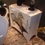 亮光白色后现代抽象艺术个性创意设计师配套别墅样板间餐边柜鞋柜