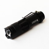 正品宜森CREE Q5 超迷你伸缩调焦强光手电筒 sk68 14500或5号电池