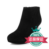 STACCATO/思加图 冬季时尚女靴羊皮粗跟短靴超高跟女靴 9OL02DD3