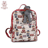 2015新款天天维尼小熊双肩包韩国女士背包书包休息旅游包 包邮