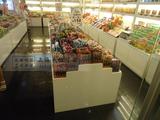 食品展示柜休闲食品展示柜零食展示架精品中岛柜木质烤漆超市货架