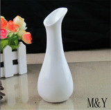 包邮白色陶瓷小花瓶情人花瓶摆件餐桌花瓶宜家客厅创意插花瓷器