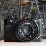 Sony/索尼 DSC-RX1RM2 黑卡数码相机 全画幅 RX1R2 RX1R 2新品
