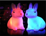 创意礼物七彩玉兔led小夜灯月兔地摊热销兔子发光玩具批发
