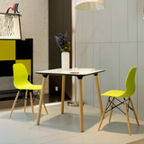 森川新款北欧简约现代椅子 咖啡椅餐厅塑料椅 伊姆斯休闲餐椅