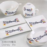 卡通套餐骨瓷米奇陶瓷碗迪士尼餐盘儿童泡面碗配盖勺东洋碗汤碗