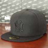 MLB名品店 NY平沿帽男潮棒球帽不可调节嘻哈帽子女夏天遮阳全黑色