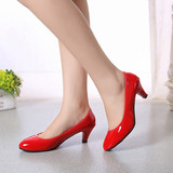 【天天特价】 单鞋女春季尖头浅口细跟低跟高跟工作女鞋大码红色