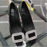 [转卖]香港代购RV女鞋方头水钻方扣高跟粗跟中跟绸缎面婚鞋m