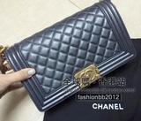 【香港站】 Chanel 2014秋冬Le Boy中號25cm 银蓝色羊皮链条包