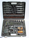 121/130件套筒工具汽车修理工具组合汽修五金工具箱套装