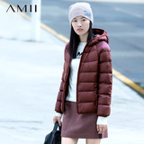 Amii[极简主义]2015冬90白鹅绒羽绒服连帽短款百搭修身大码外套女