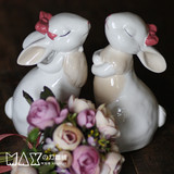 包邮创意可爱家居装饰用品大号兔子一对彩色高温陶瓷摆设结婚礼物