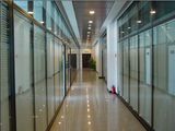 上海办公隔断 高隔断 钢化玻璃高隔墙 百叶高隔间 办公室屏风隔断