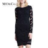 MO&Co.修身显瘦圆领长袖镂空蕾丝中长款连衣裙MA144SKT60 moco