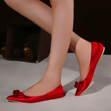 绸缎平底尖头红色新娘鞋香槟色婚鞋蝴蝶结平跟大码孕妇红鞋单鞋女