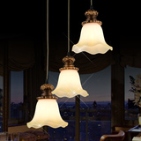 伦灯灯饰 欧式简约创意个性圆形灯罩餐厅饭厅树脂三头吊灯具8072