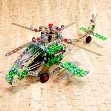 金属拼装阿帕奇武装直升机模型男孩最爱螺母拆装积木儿童益智玩具