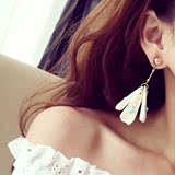 韩国韩版仙唯美小清新白色花朵花瓣长款耳环女气质耳环配饰品女