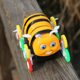 小蜜蜂玩具电动玩具车儿童益智玩具翻转翻斗特技车地摊货源批发