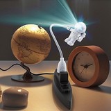 闪迪家居 创意节能 超萌迷你USB宇航员LED小夜灯 太空人usb电脑灯