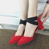 鞋子女春秋新款 韩版时尚性感交叉绑带绒面尖头粗跟中跟单鞋红色