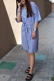 2016夏季新款韩版V领显瘦百搭竖条纹衬衫裙绑带宽松五分袖连衣裙