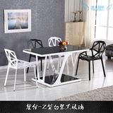 特价小户型家用欧式餐桌椅组合 铁艺钢化玻璃餐台饭桌 咖啡厅桌椅