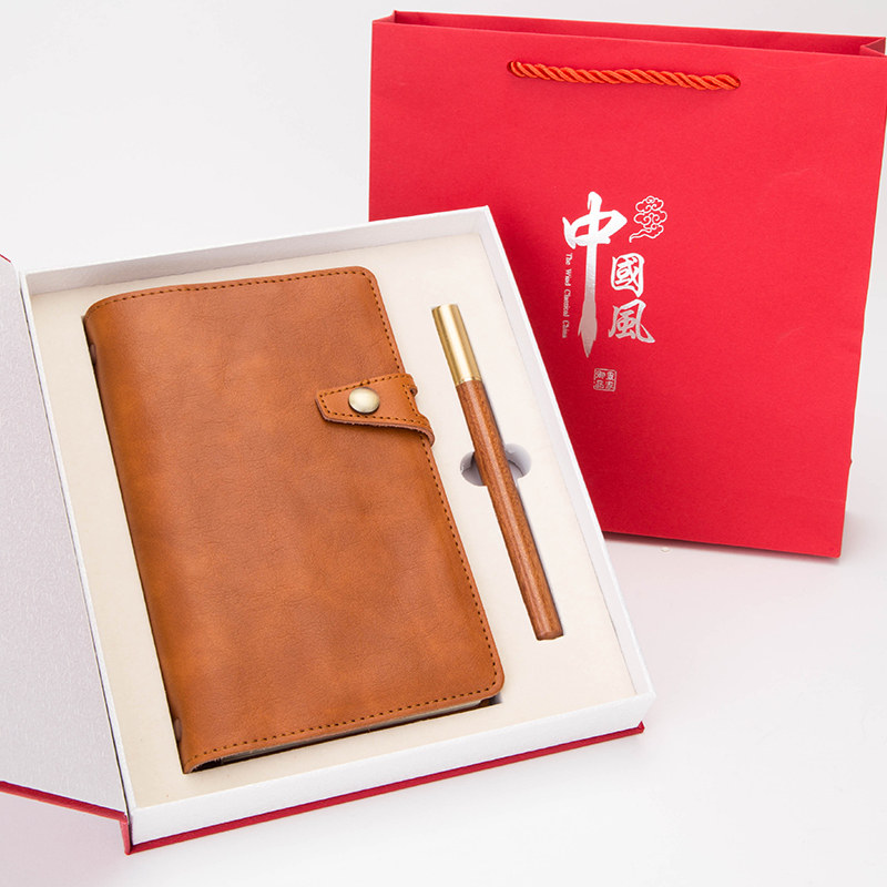Chinese wind abroad small gift business flyer notebook mahogany signature pen office set gift box can be printed logo