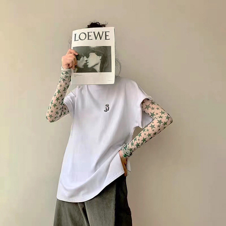 One thousand and one star. High-quality skin clothing special yarn The second layer of skin 祼 feel thin bottom long-sleeved T-shirt