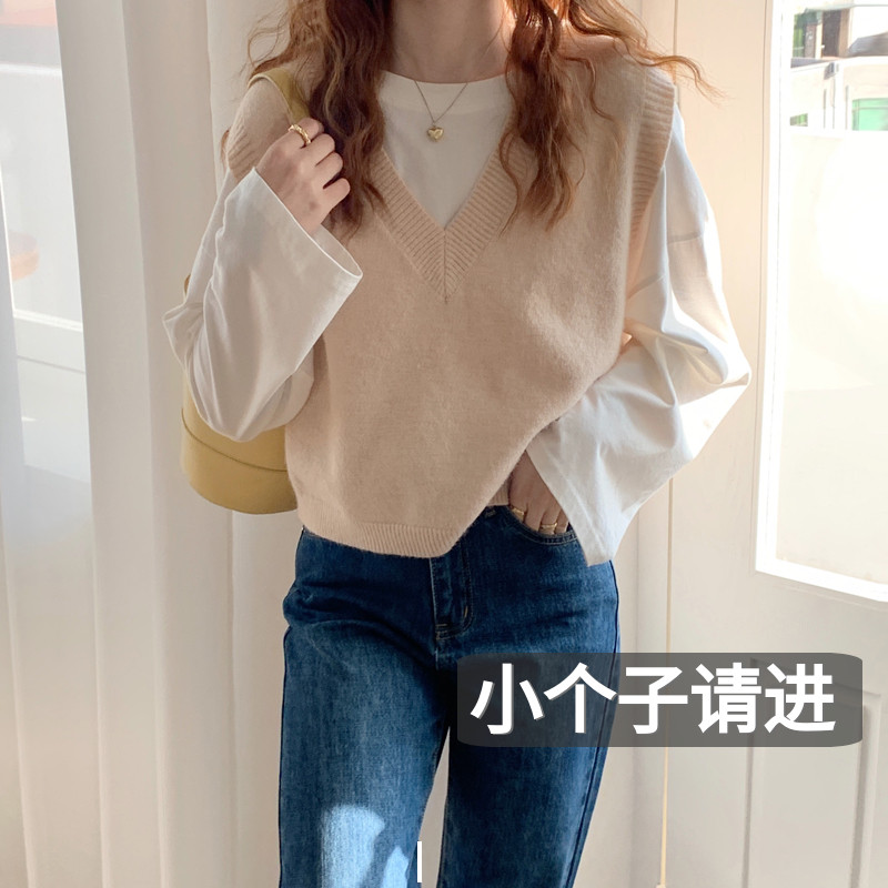 150 small autumn dress with knitted vest vest female Korean loose-fitting high V-neck sweater shoulder horse clip