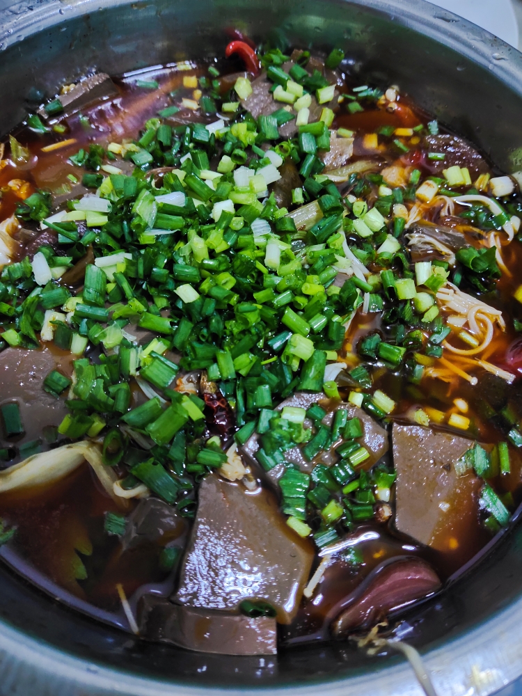 鑫鹏鸭血300gx3盒火锅食材毛血旺麻辣烫粉丝汤配菜供超市饭店盒装